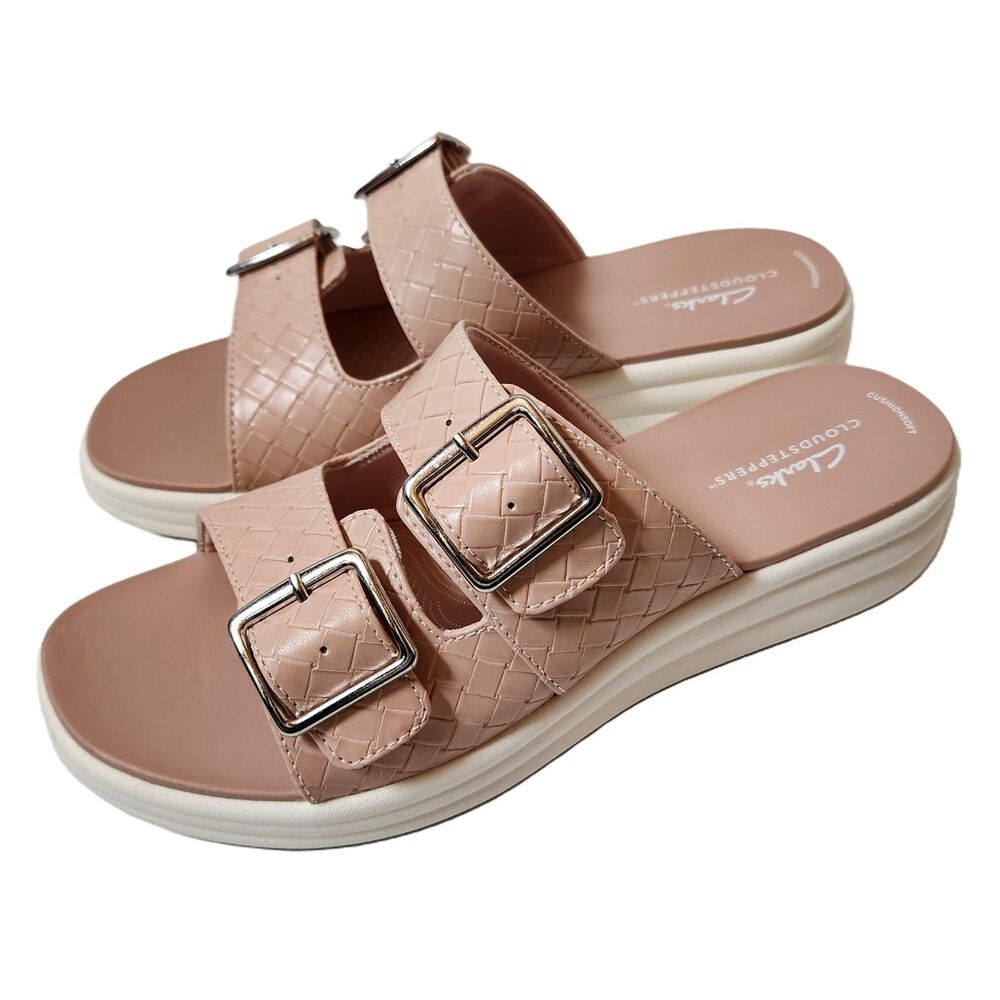Clarks Drift Buckle Cloudsteppers Sandals Women’s 10W Peach/Rose – New With Box